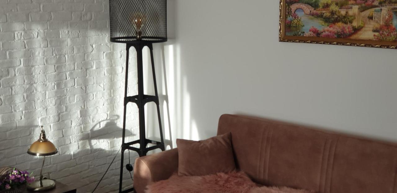 Apartament Garsoniera 1 Decembrie Alba Iulia Zewnętrze zdjęcie